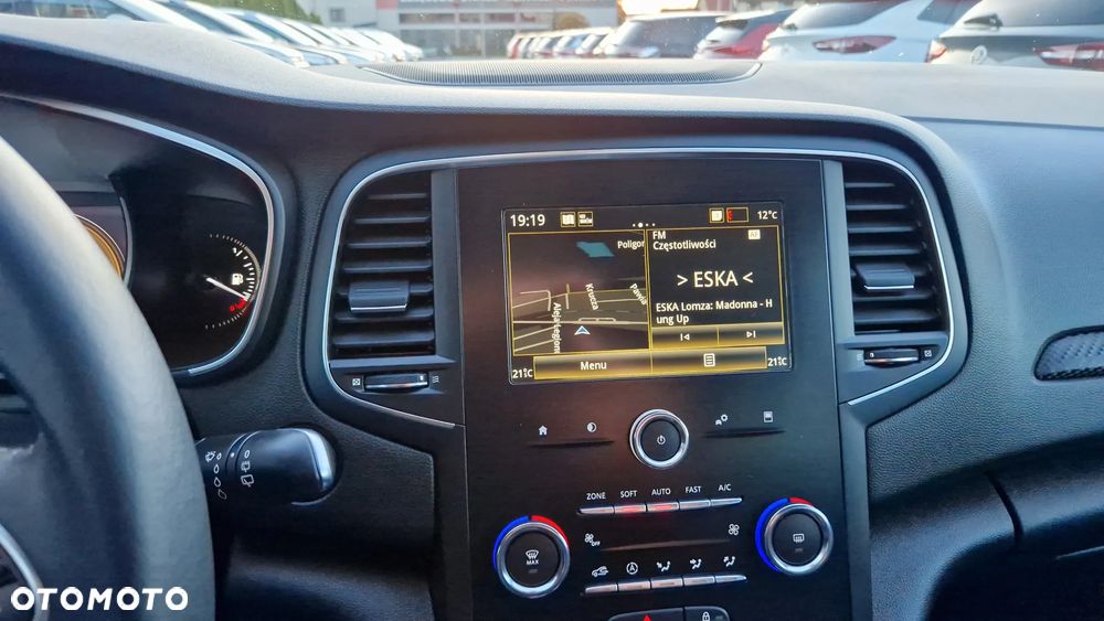 Renault Megane BLUE dCi 115 EDC BUSINESS EDITION - 12