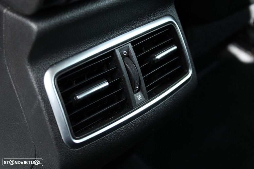 Renault Mégane Sport Tourer ENERGY dCi 110 ECO2 BUSINESS - 32