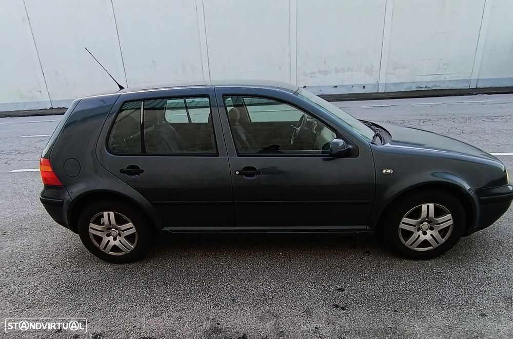 VW Golf 1.4i Conceptline - 6