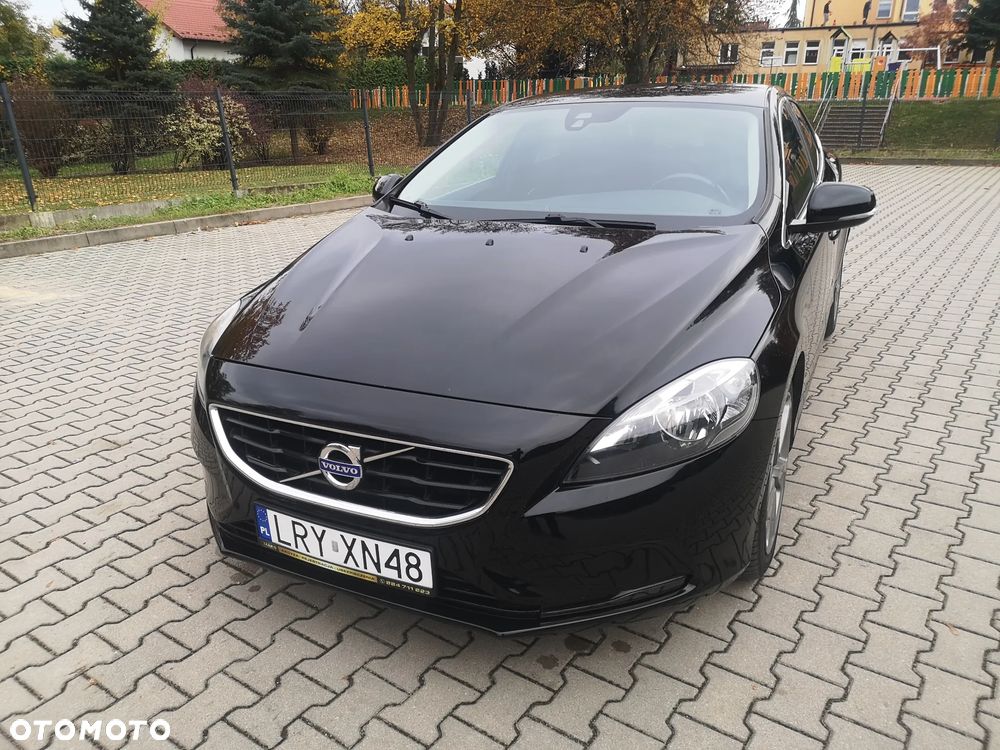 Volvo V40 T3 Momentum - 32