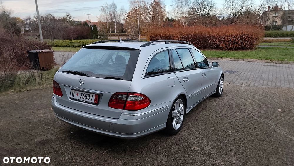 Mercedes-Benz Klasa E 300 BlueTEC 7G-TRONIC Avantgarde - 13