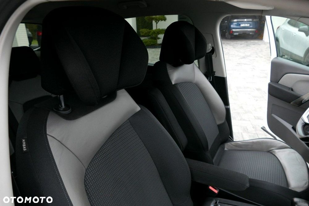 Citroën C4 SpaceTourer 1.5 BlueHDi Rip Curl S&S - 25