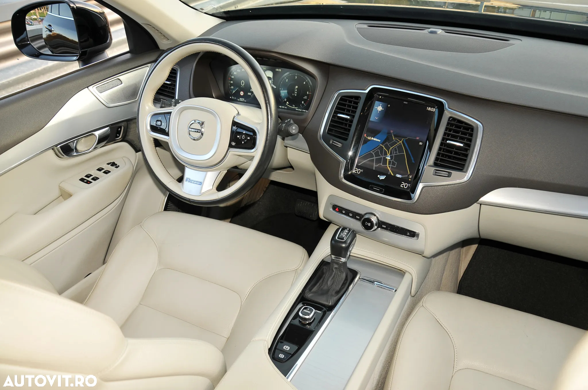 Volvo XC 90 D5 AWD Geartronic RDesign - 2