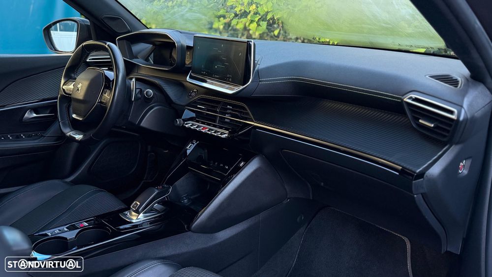 Peugeot 2008 1.2 PureTech GT Pack EAT8 - 9