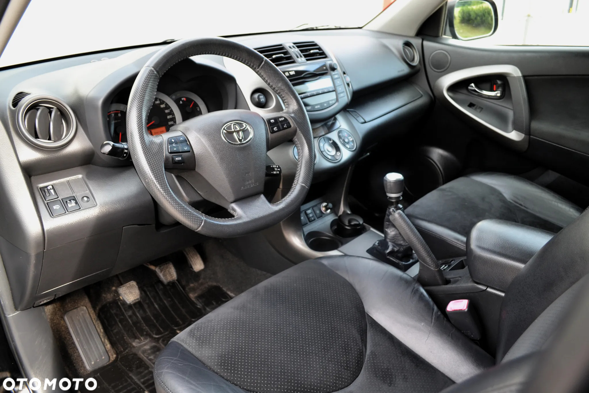 Toyota RAV4 2.0 VVT-i Premium - 5