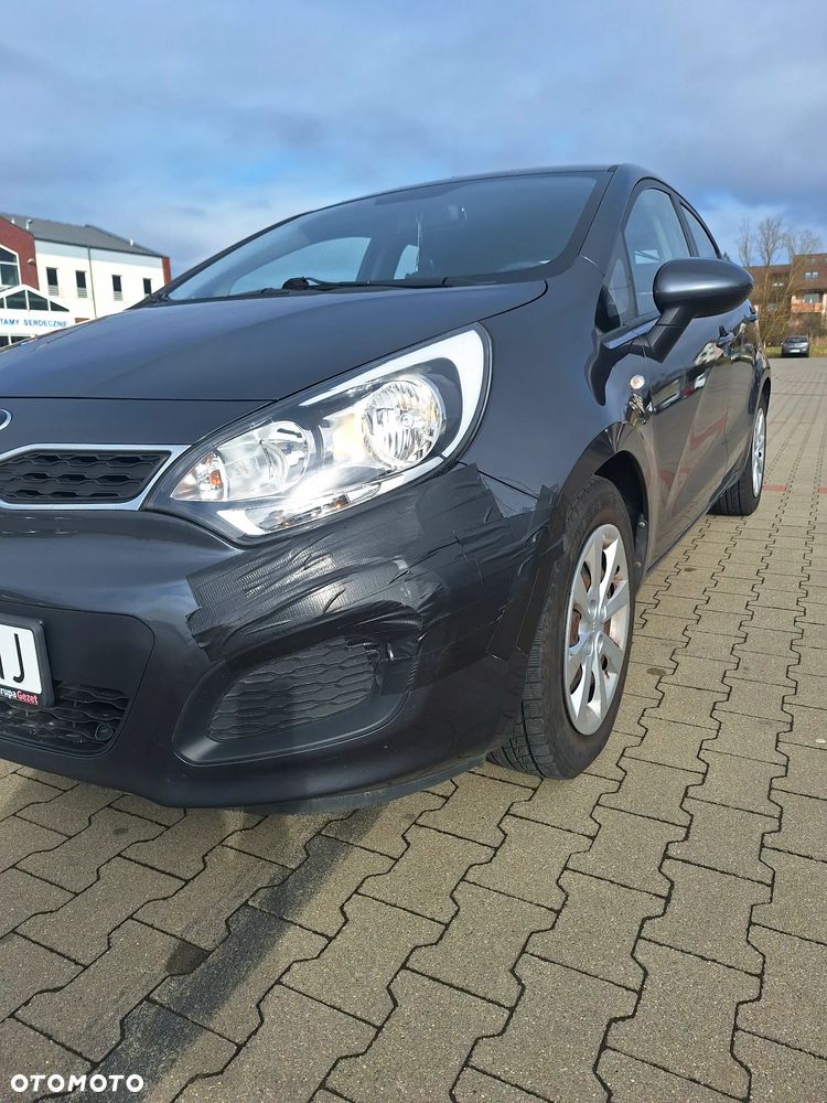 Kia Rio 1.4 M (klm) - 17