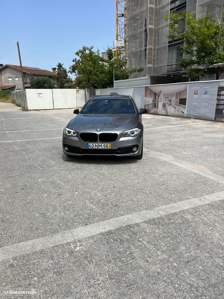 BMW 525 d Exclusive Auto - 2