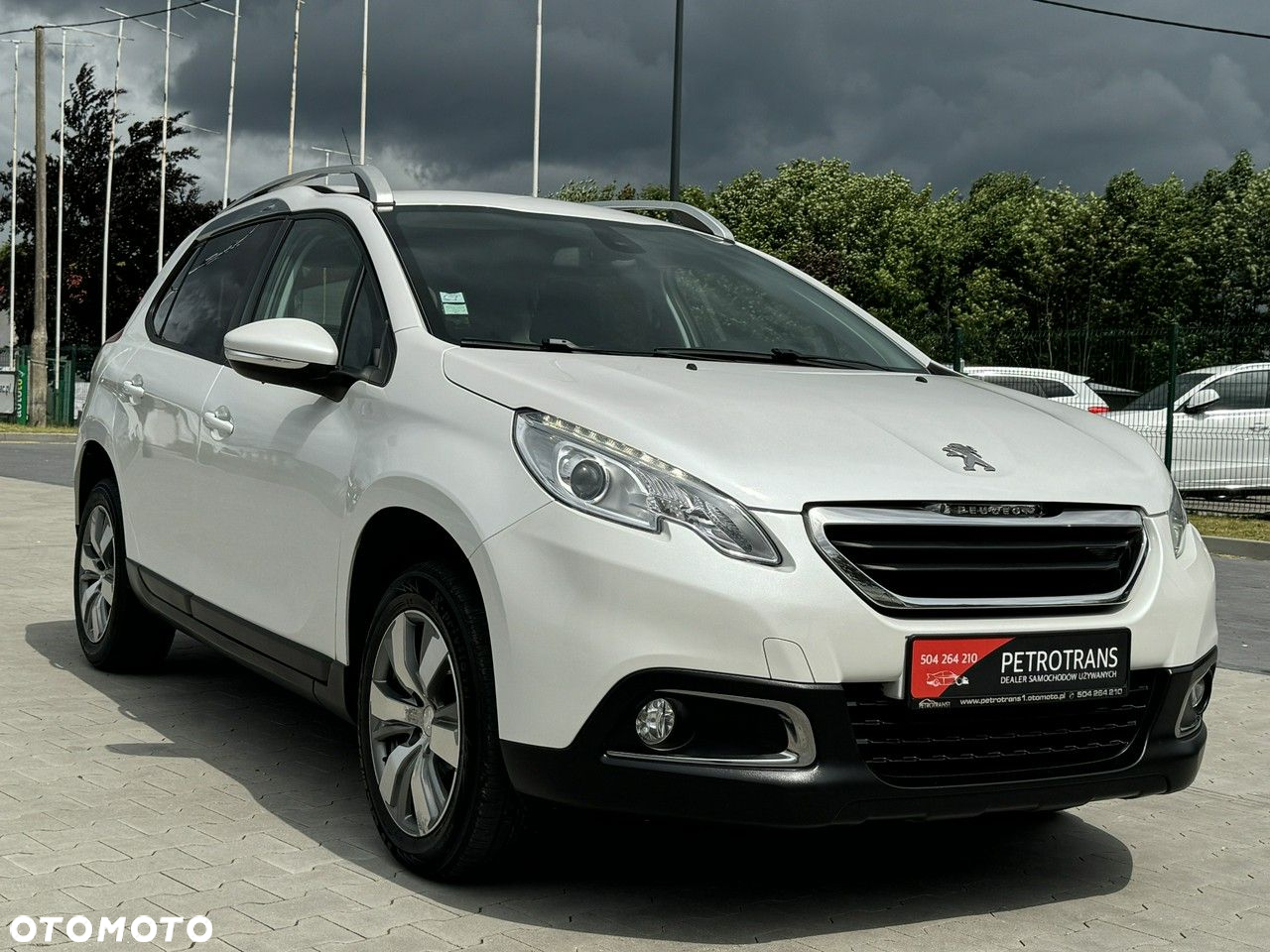 Peugeot 2008 - 13