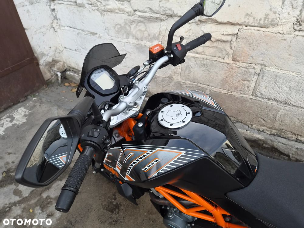 KTM Duke - 22