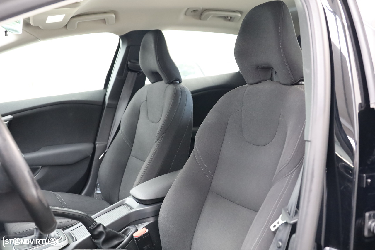 Volvo V40 2.0 D2 Kinetic - 5