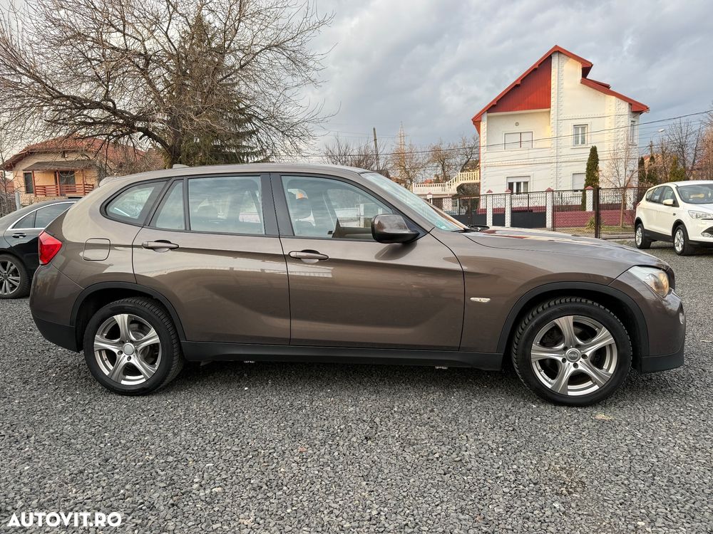 BMW X1 xDrive20d - 9