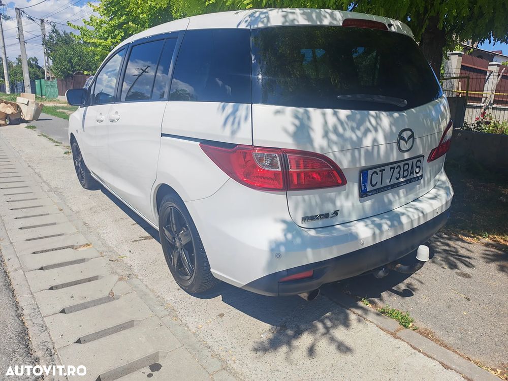 Mazda 5 - 6