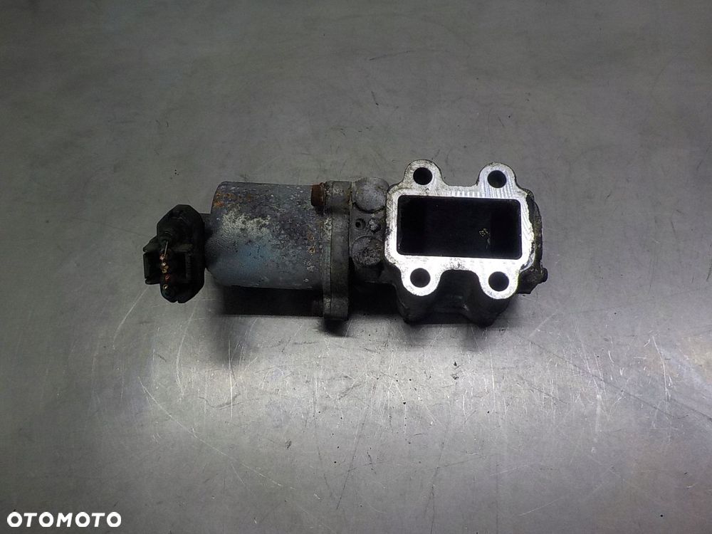 TOYOTA COROLLA VERSO 2.0 D4D ZAWÓR EGR 25620-0R011 - 4