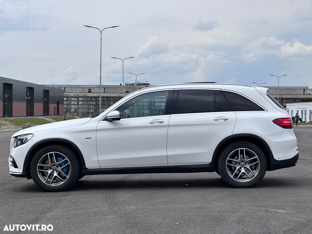 Mercedes-Benz GLC 350 e 4Matic 7G-TRONIC Exclusive - 4