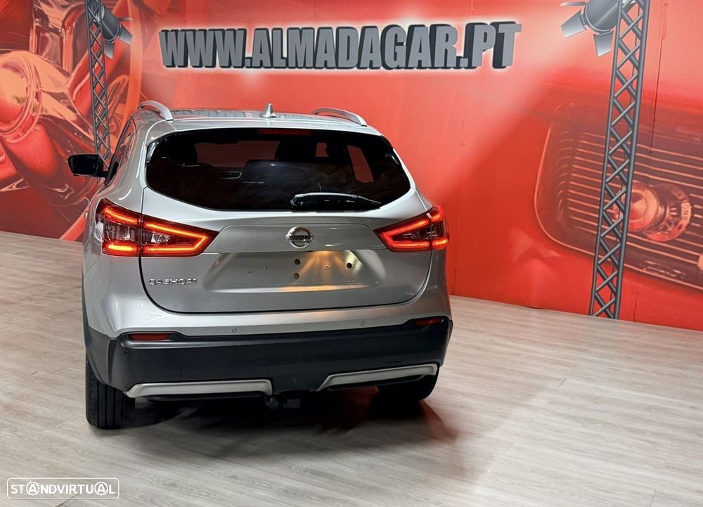 Nissan Qashqai 1.2 DIG-T N-Connecta RS 18 - 4