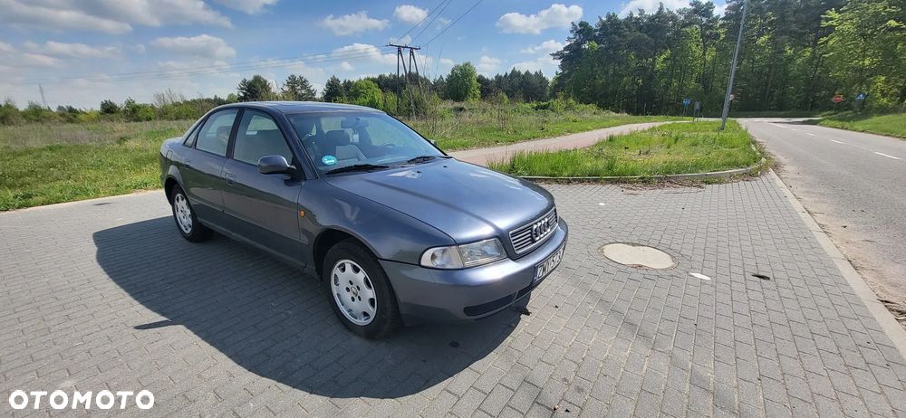 Audi A4 Limousine 1.8 - 2