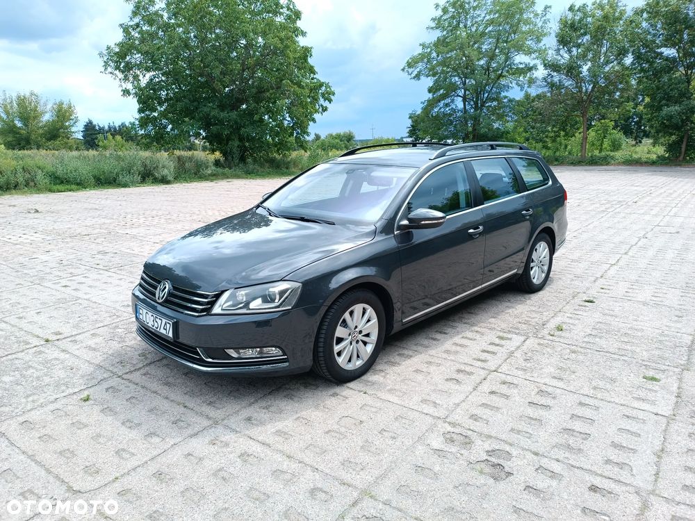 Volkswagen Passat Variant 2.0 TDI DSG BlueMotion Technology Comfortline - 2