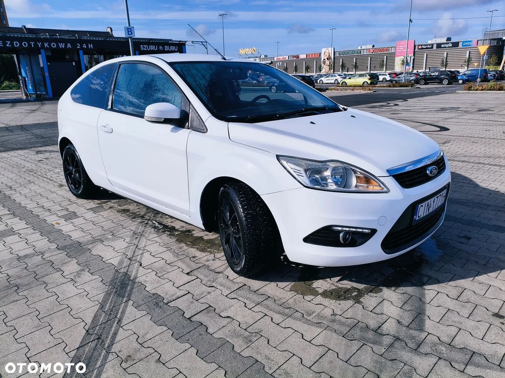 Ford Focus 1.6 Trend - 4