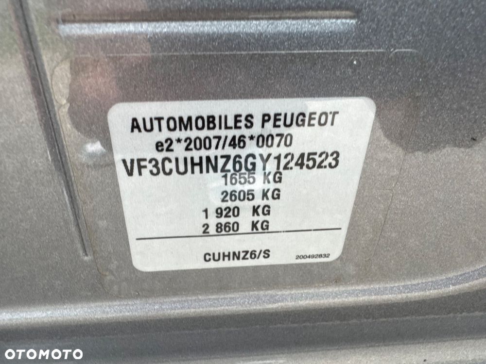 Peugeot 2008 PureTech 110 Stop&Start GT-Line Edition - 38