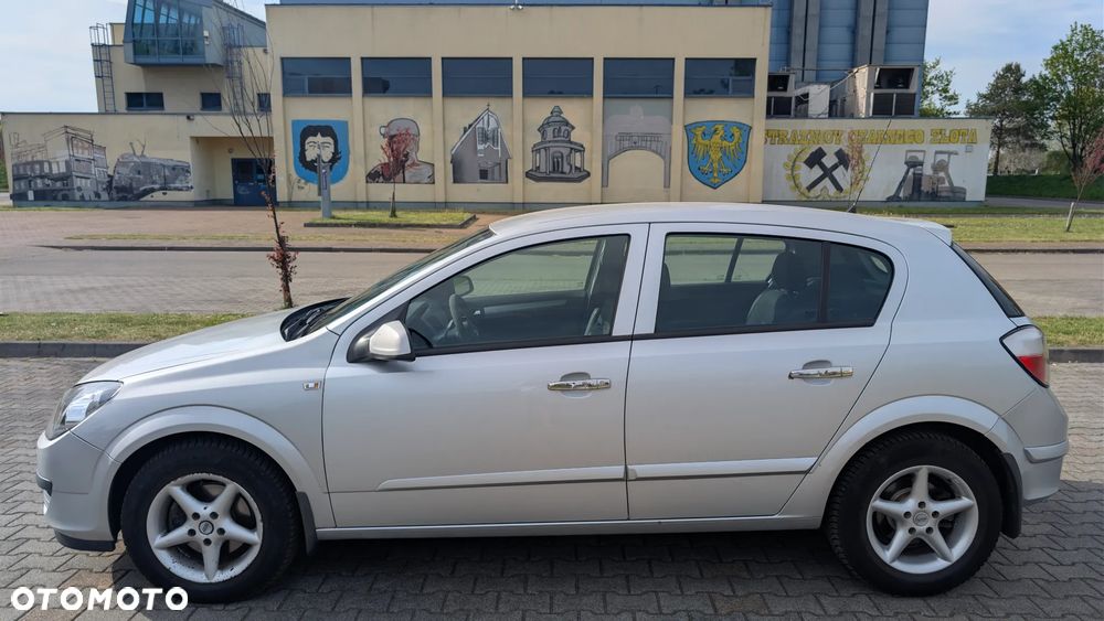 Opel Astra 1.3 CDTI Enjoy - 17