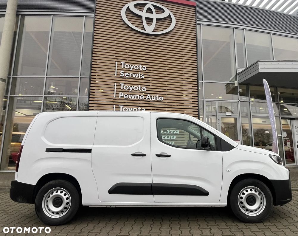 Toyota Proace City - 10