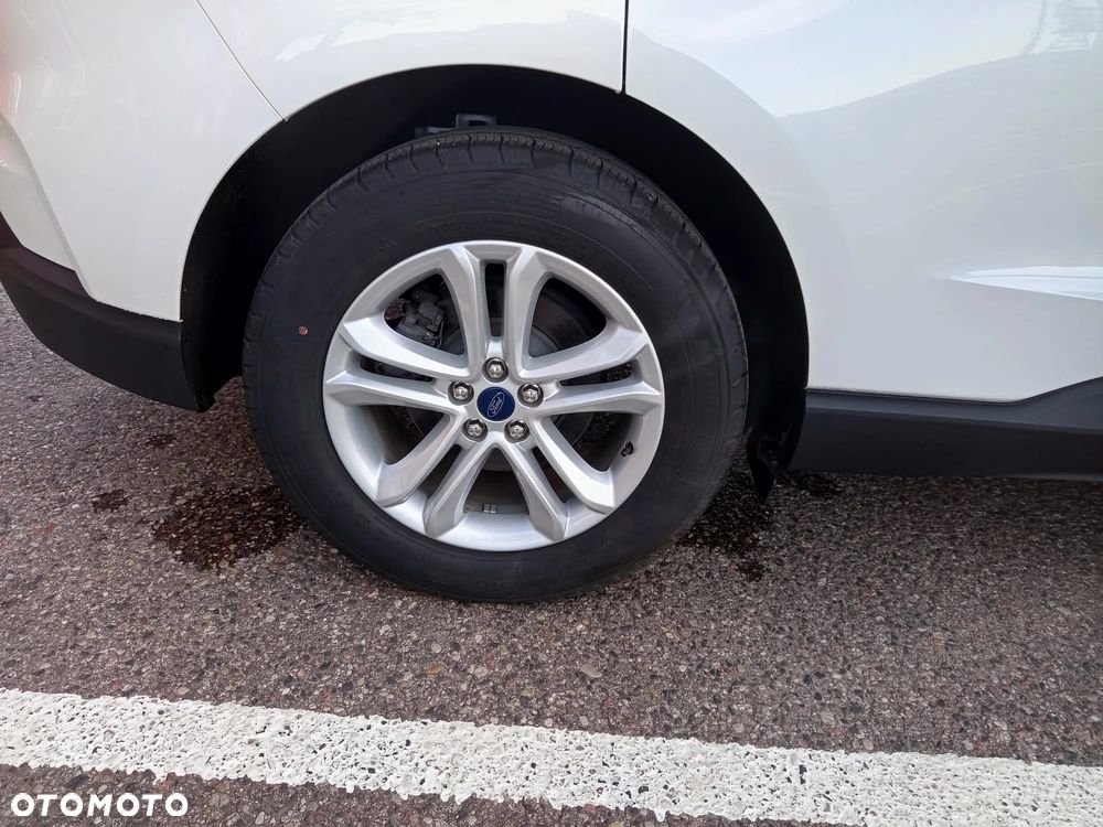 Ford Edge - 7