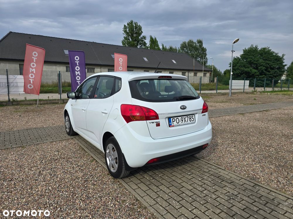 Kia Venga 1.4 CRDi L - 8