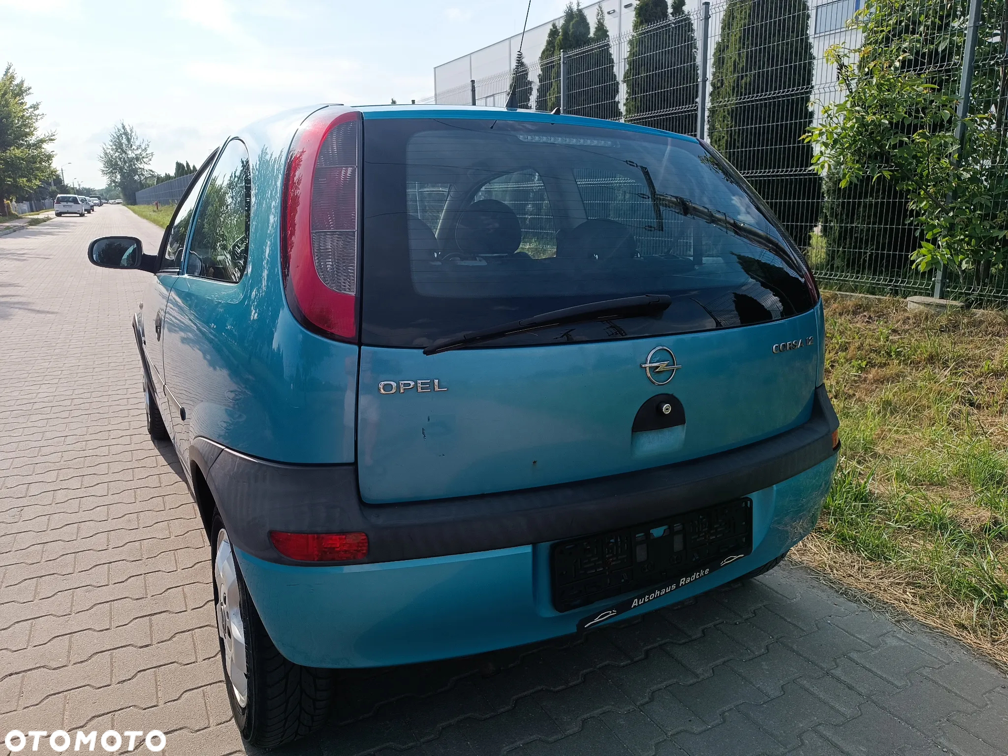 Opel Corsa 1.2 16V Cosmo - 10