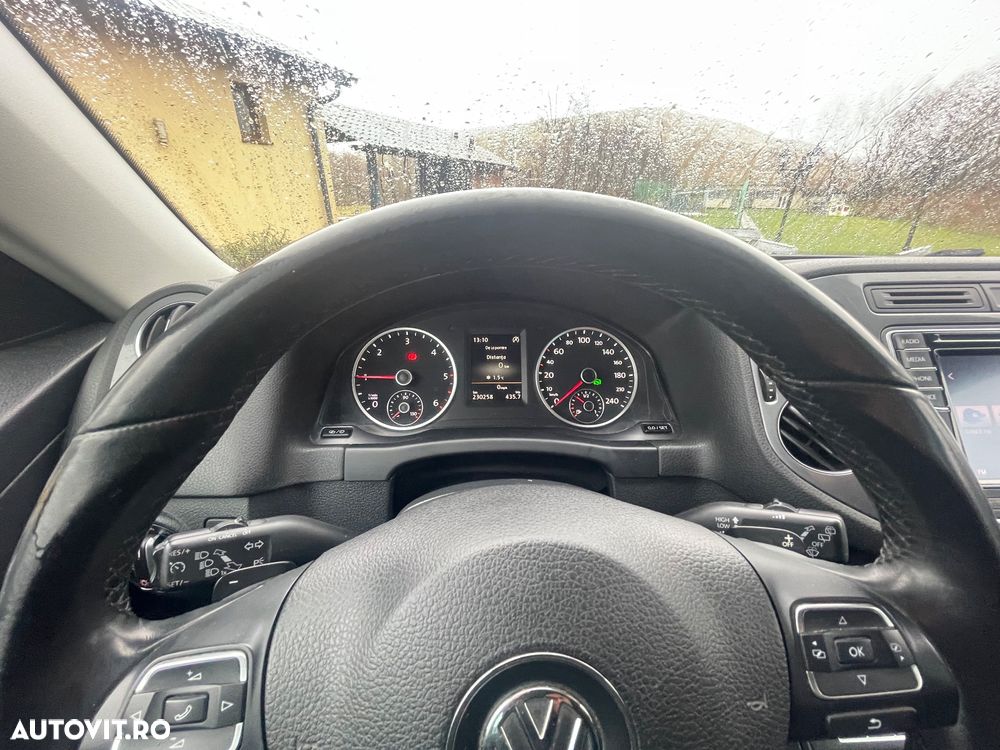 Volkswagen Tiguan 2.0 TDI 4Motion DSG BMT Sport & Style - 10