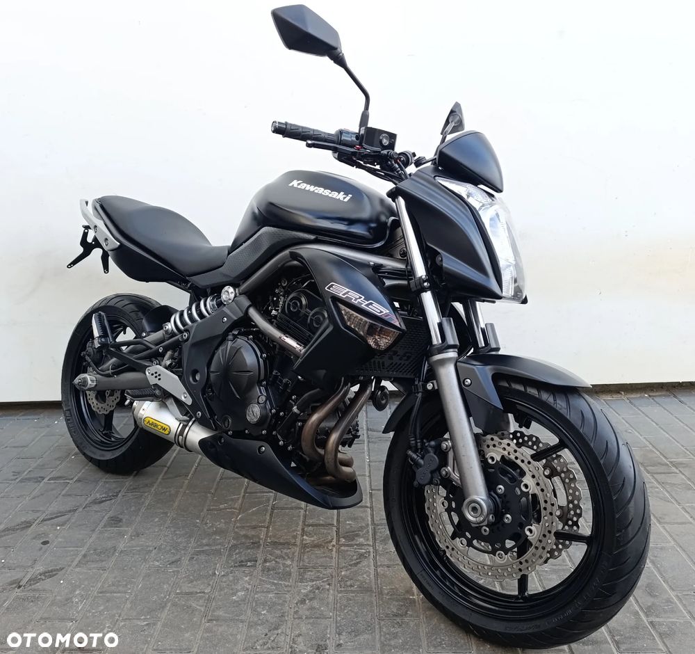 Kawasaki ER - 8