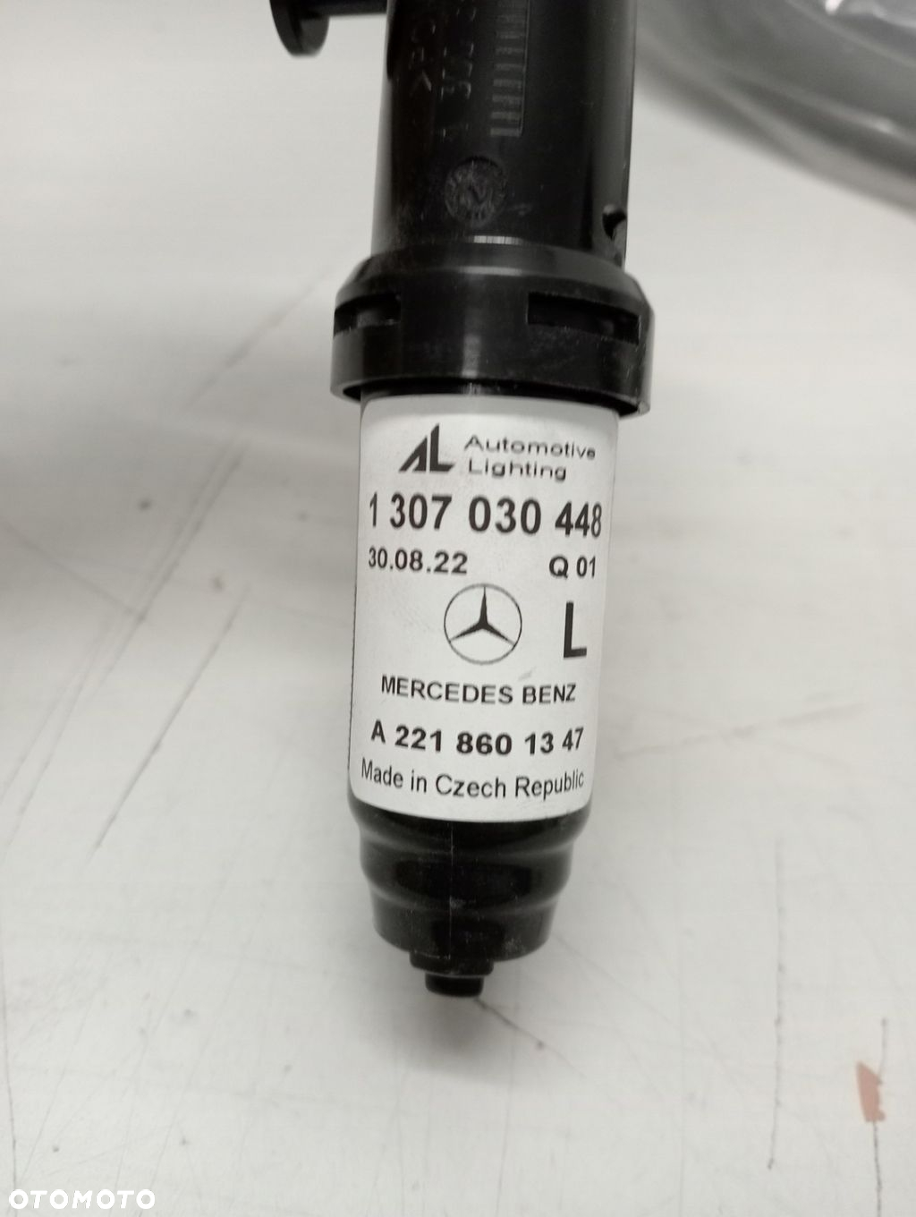 DYSZA SPRYSKIWACZA MERCEDES CLK W216 SLK W221 A2218601347 - 2