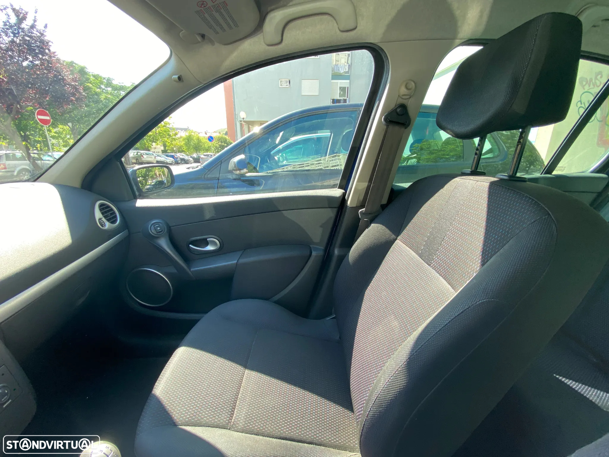 Renault Clio 1.2 TCE Dynamique S - 6