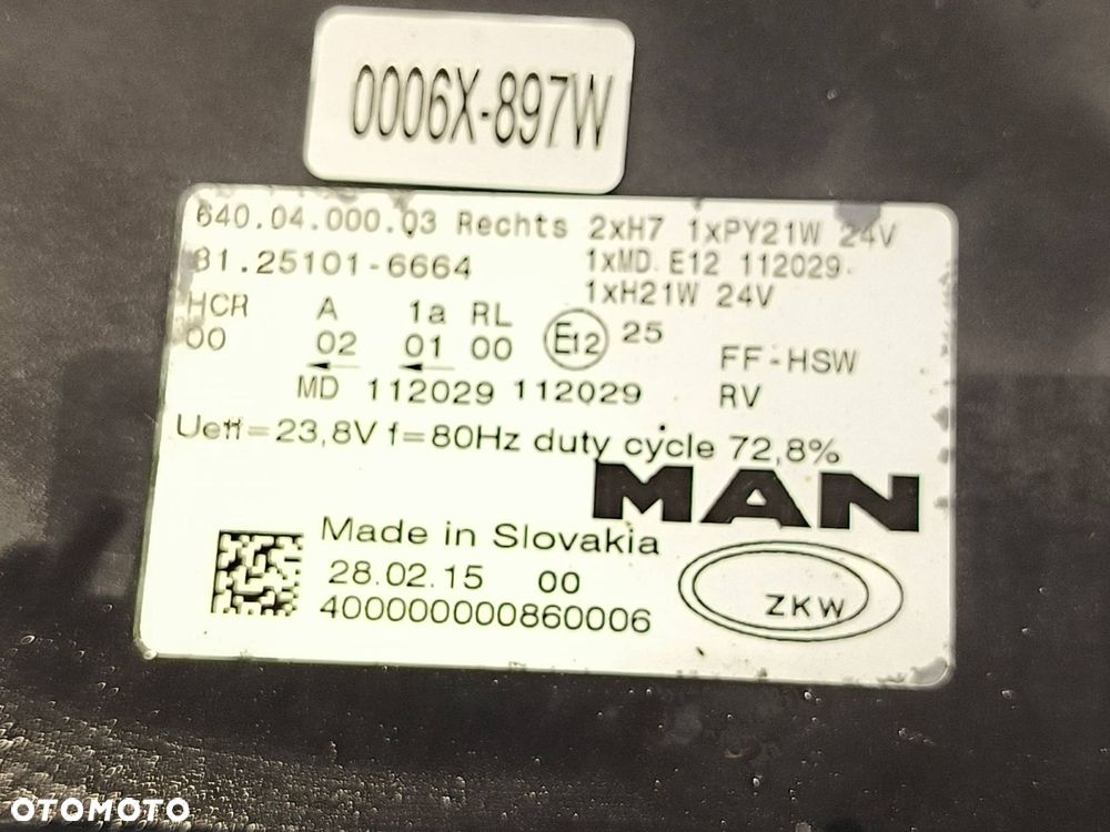 LAMPA PRAWA PRZÓD MAN TGX 18.440 - 5