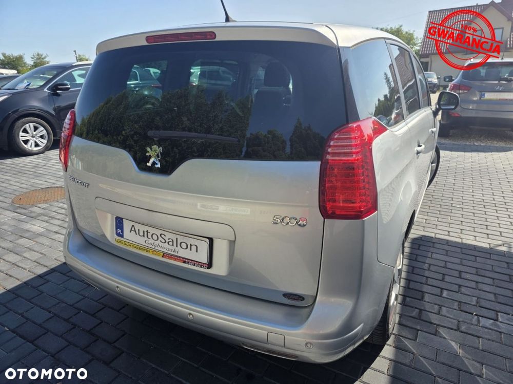 Peugeot 5008 - 10