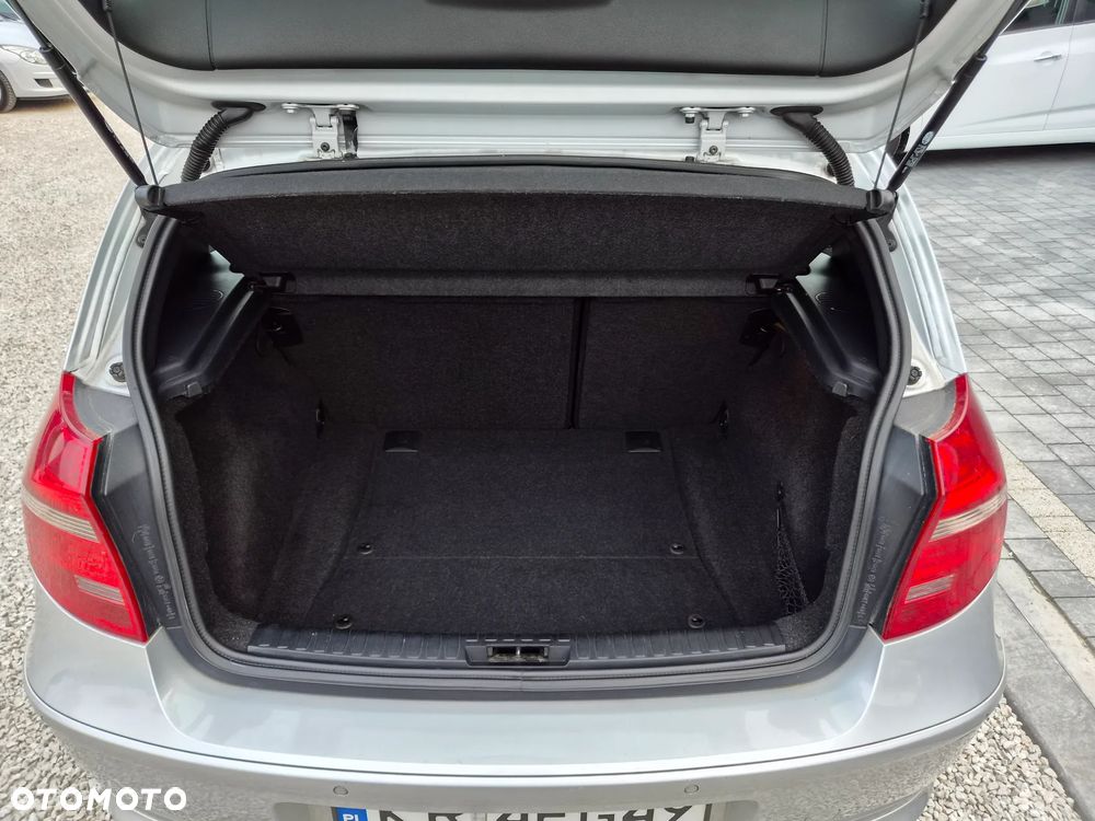BMW Seria 1 - 18