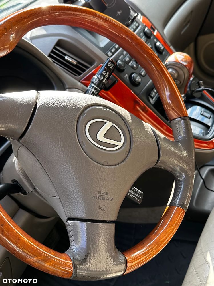 Lexus RX Lux - 11