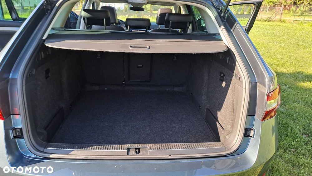 Skoda Superb 2.0 TDI 4x4 DSG L&K - 21