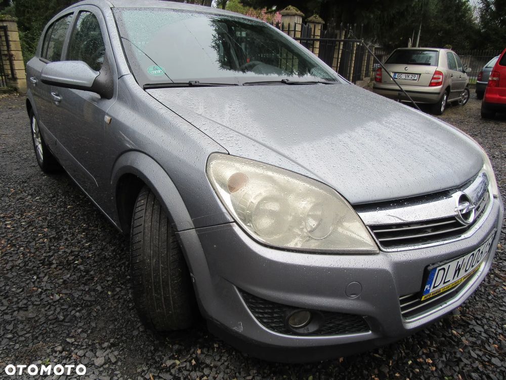 Opel Astra 1.6 Edition - 2