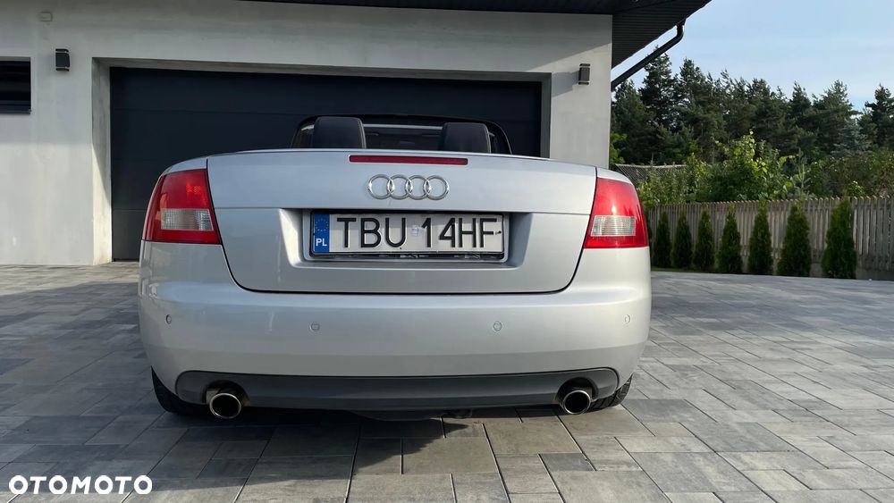 Audi A4 ver-cabriolet-2-4 - 13