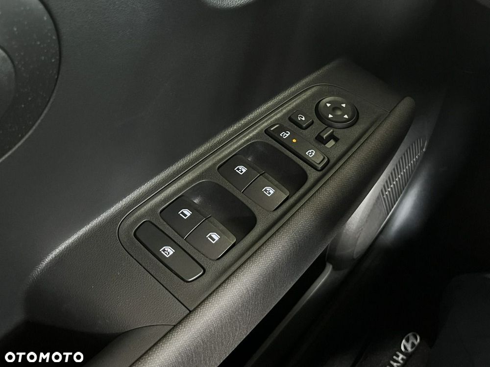 Hyundai Inster - 16
