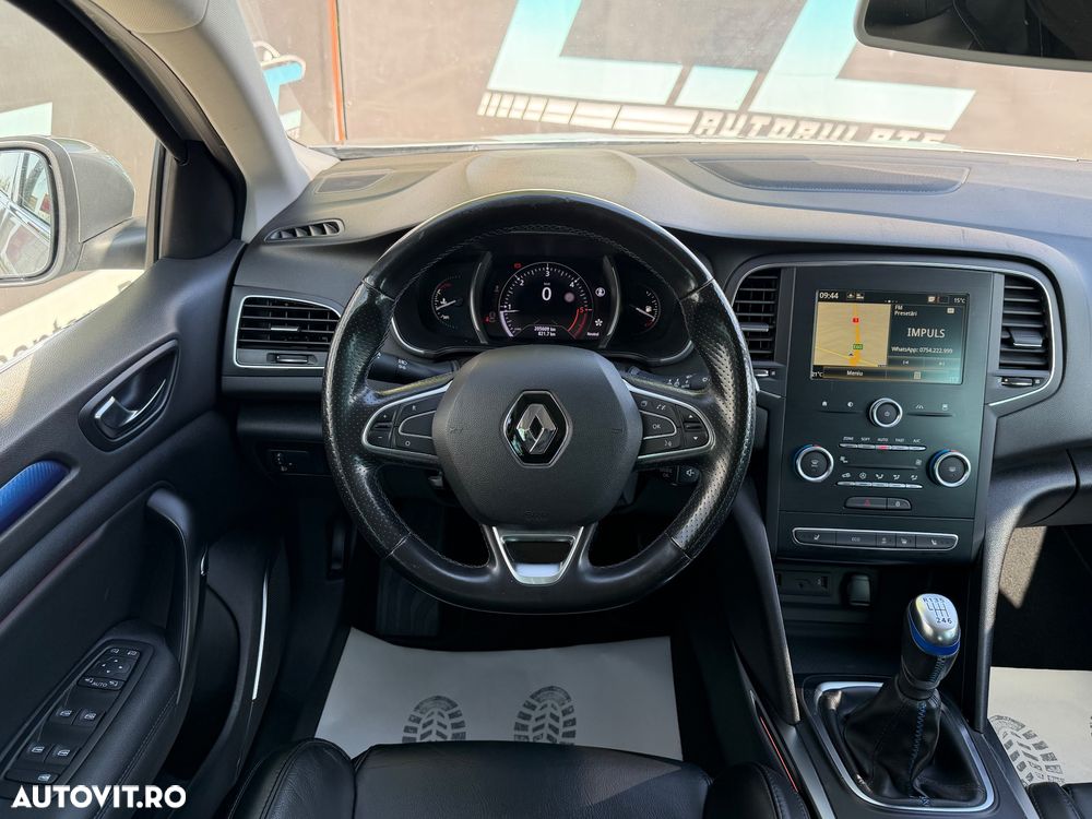 Renault Megane BLUE dCi 115 GT LINE - 11