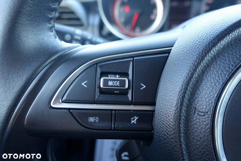 Suzuki Swift 1.2 Dualjet Allgrip Comfort - 23