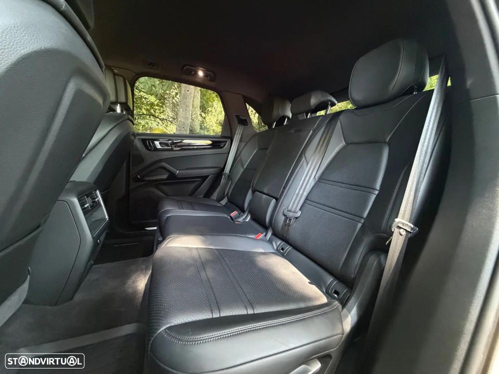 Porsche Cayenne E-Hybrid - 54