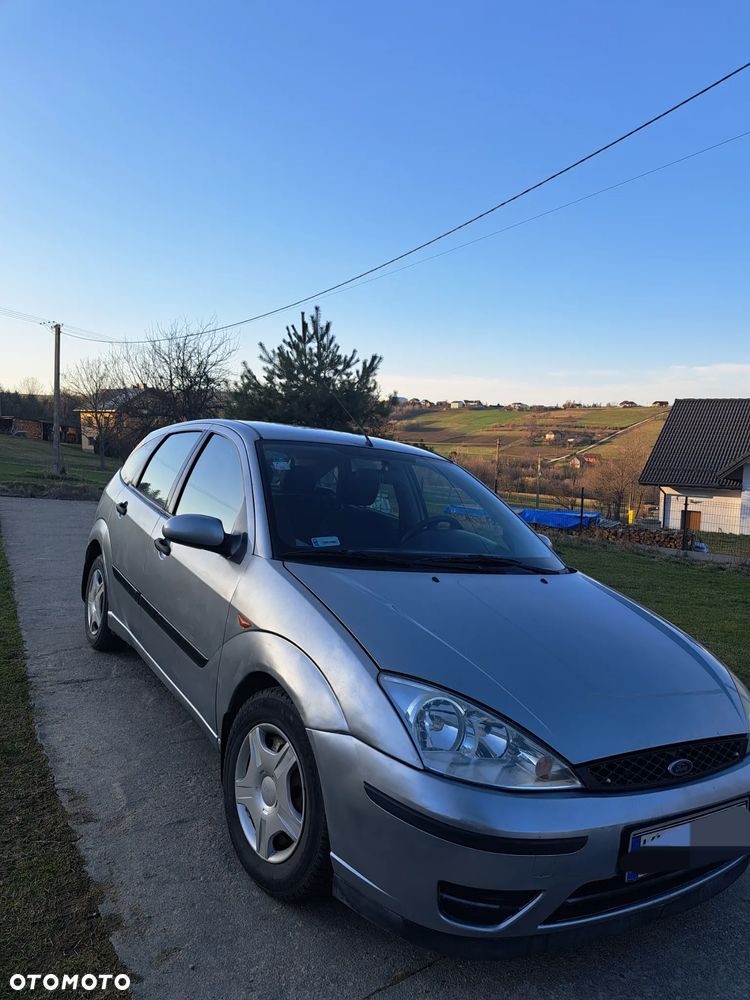 Ford Focus 1.4 Comfort - 1