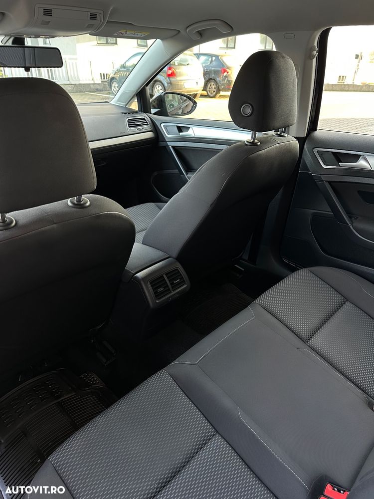 Volkswagen Golf 1.0 TSI Comfortline - 10