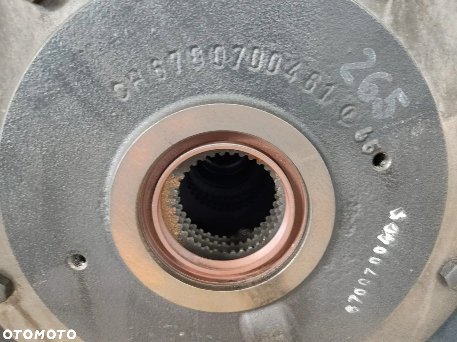 Dyferencjał tył 6700100661 MASSEY FERGUSON 8690 - 18