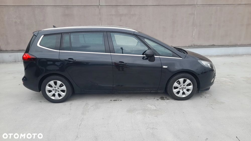 Opel Zafira - 8