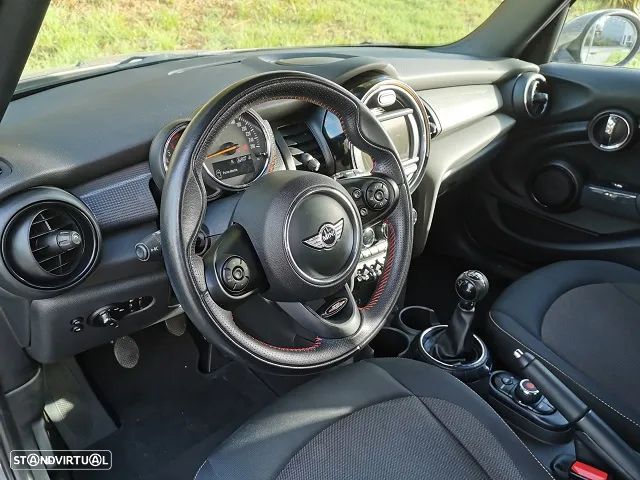 MINI 5 Portas Cooper D - 7
