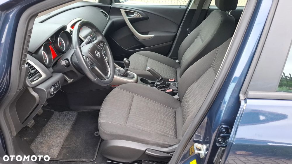 Opel Astra 1.4 Turbo - 8