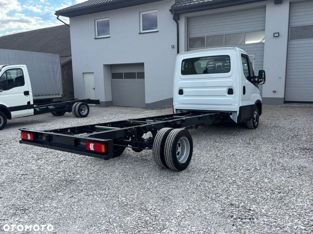 Iveco Daily - 5